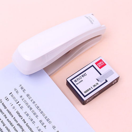 得力訂書針 12號與10號通用訂書釘，1000枚盒裝辦公用品推薦